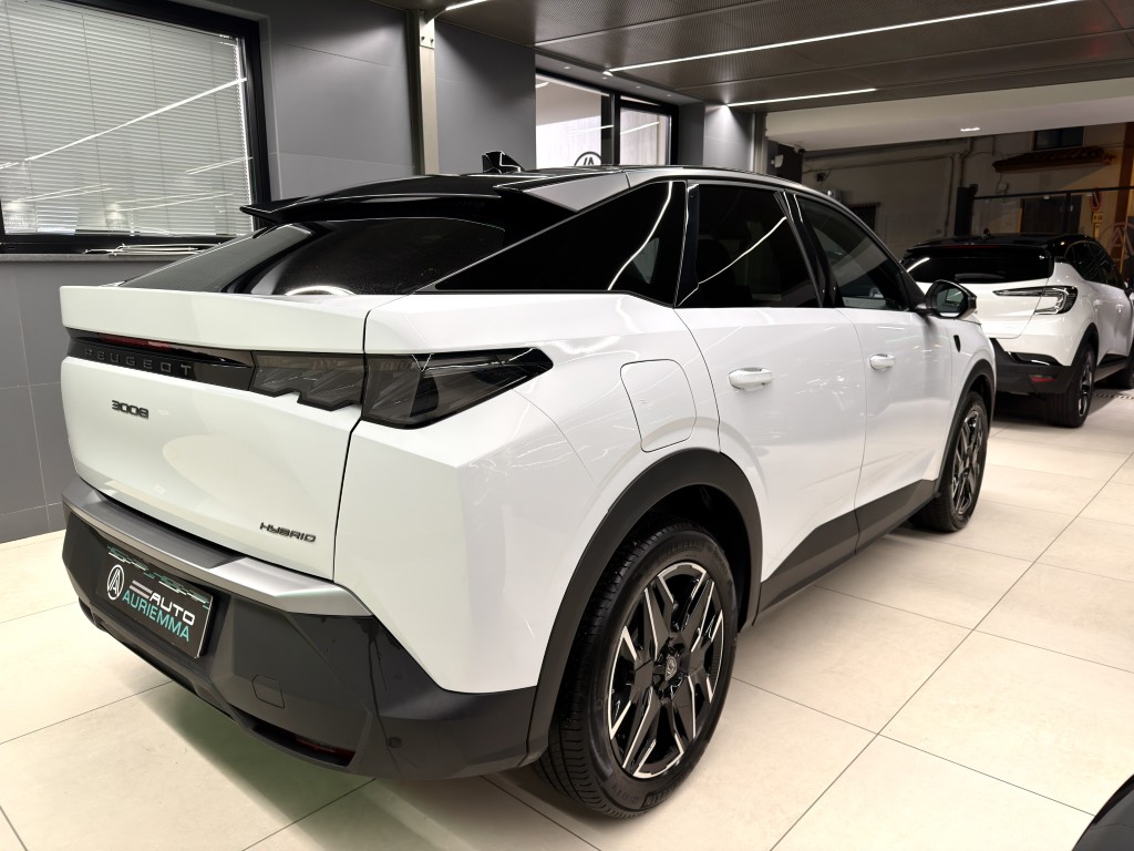 PEUGEOT 3008 1200 HYBRID 145 CV EDCS6 GT